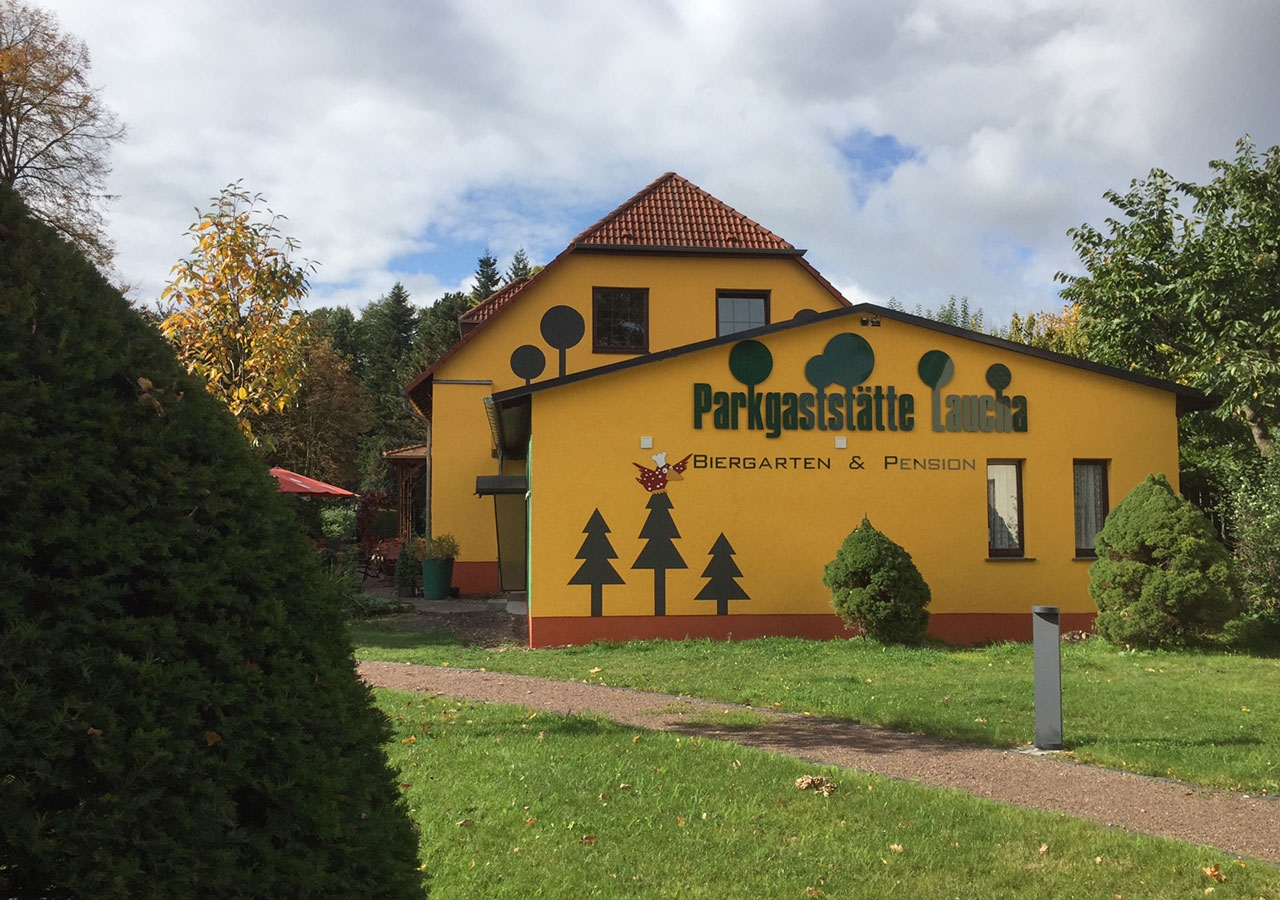 Parkgaststätte Laucha - Biergarten & Pension